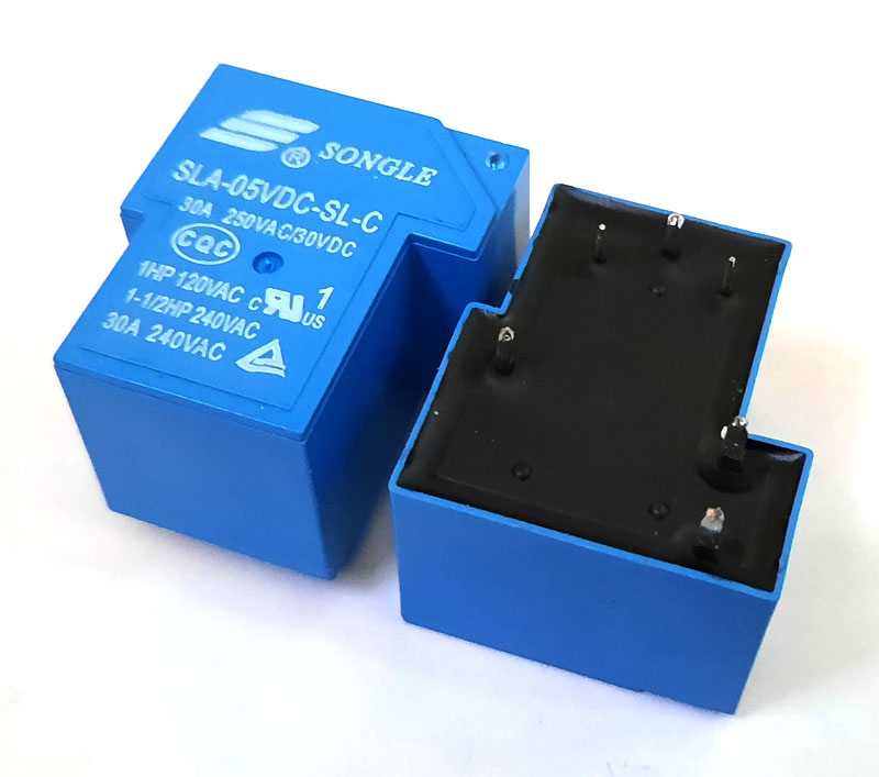T90 (SLA-05VDC-SL-C), 30�, 5V.