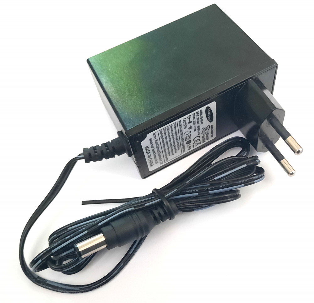 ���� ������� 14V 3A