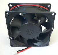 ���������� 80�80�38 ��, 12V, 0.8�, ����� ����������.