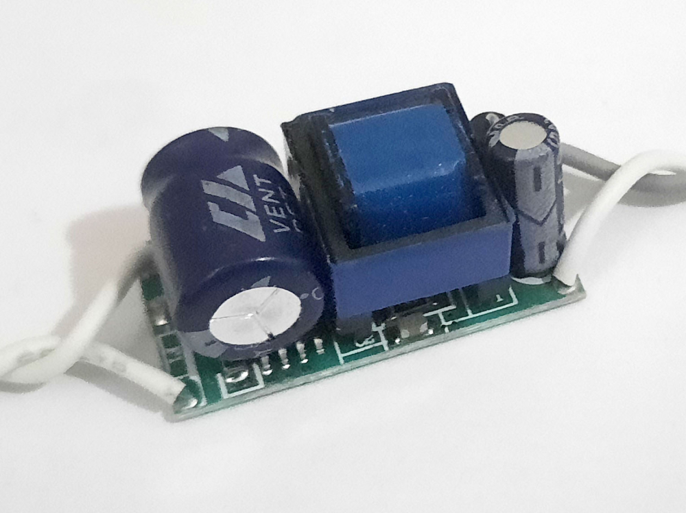 ������� AC 85-265� ��� ����������� �� 4 �� 7x1WT.