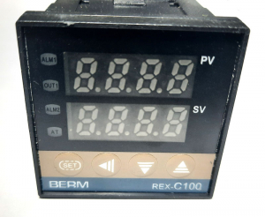 ��������� REX-C100, 220�, 0 - 400�� (��������� �-���� + ������������� ���� SSR-100DA).