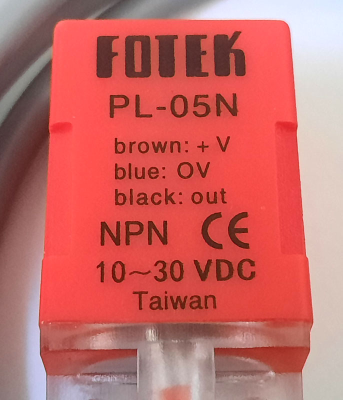 ����������� ������ ����������� Fotek PL-05N/2 NPN.