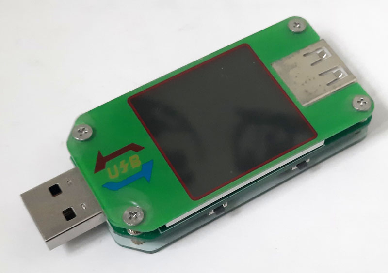 USB ������ UM24 ������� �� 1.44 (4.5-24�, 0-3.000�, 0-99999���, 1.5-9999.9 ��)..