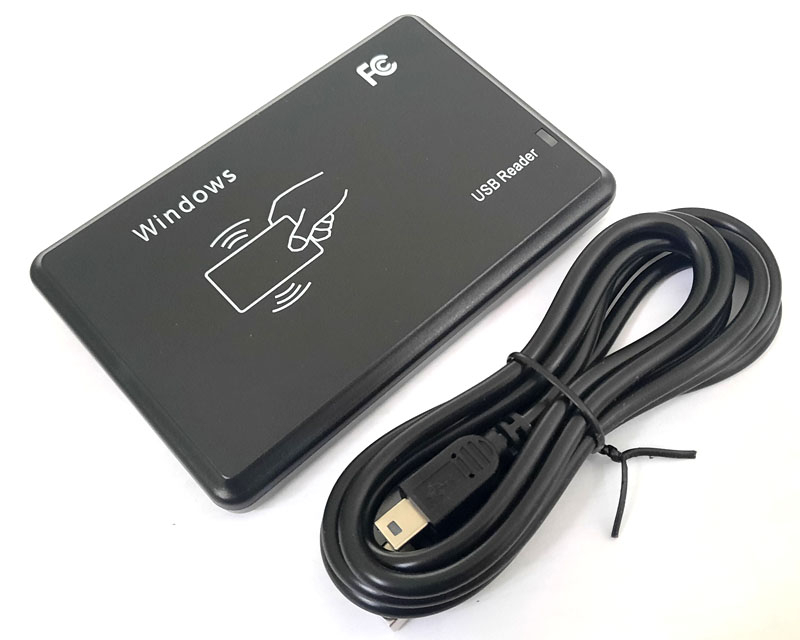 ������������� USB ����������� (���������) ���� � ������� EM4100 TK4100 125 kHz.